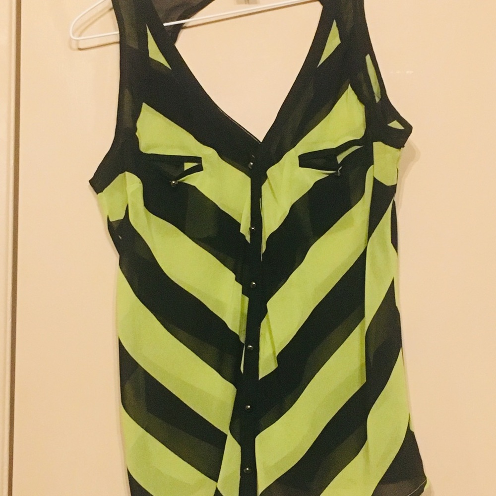 BeBe blouse